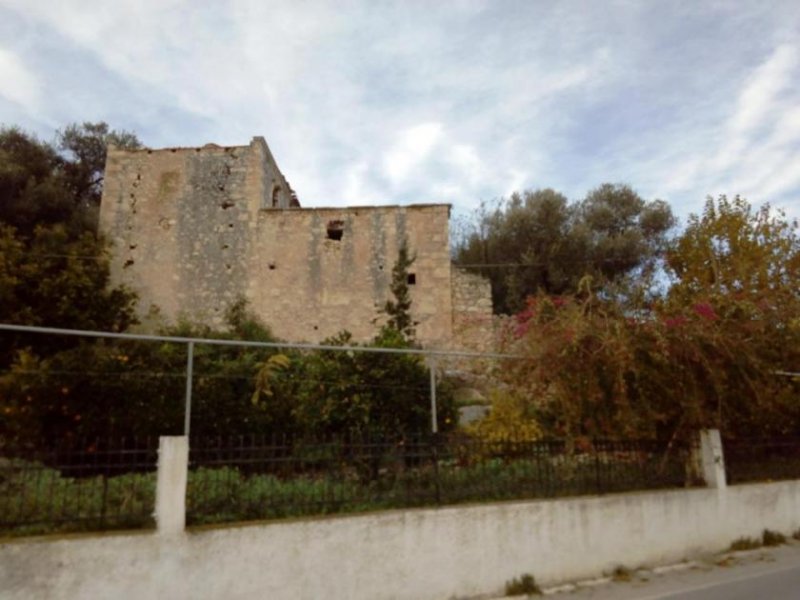 Tsivaras Kreta, Tsivaras: Schönes, restaurierungsbedürftiges Natursteinhaus zum Verkauf Haus kaufen